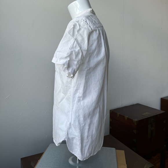 Uniqlo Linen T Shirt in Small - Picture 2 of 6